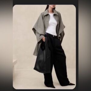 Banana Republic Slouchy Vida Tote Bag